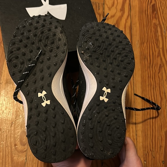 Under Armour Youth Cleats Baseball soccer - Picture 5 of 5